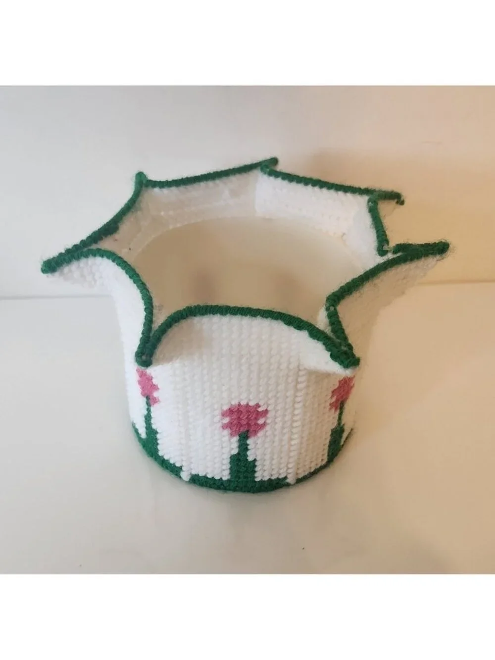 Vintage Handmade Plastic Canvas Floral Tulip Planter Cover White Green Pink Star